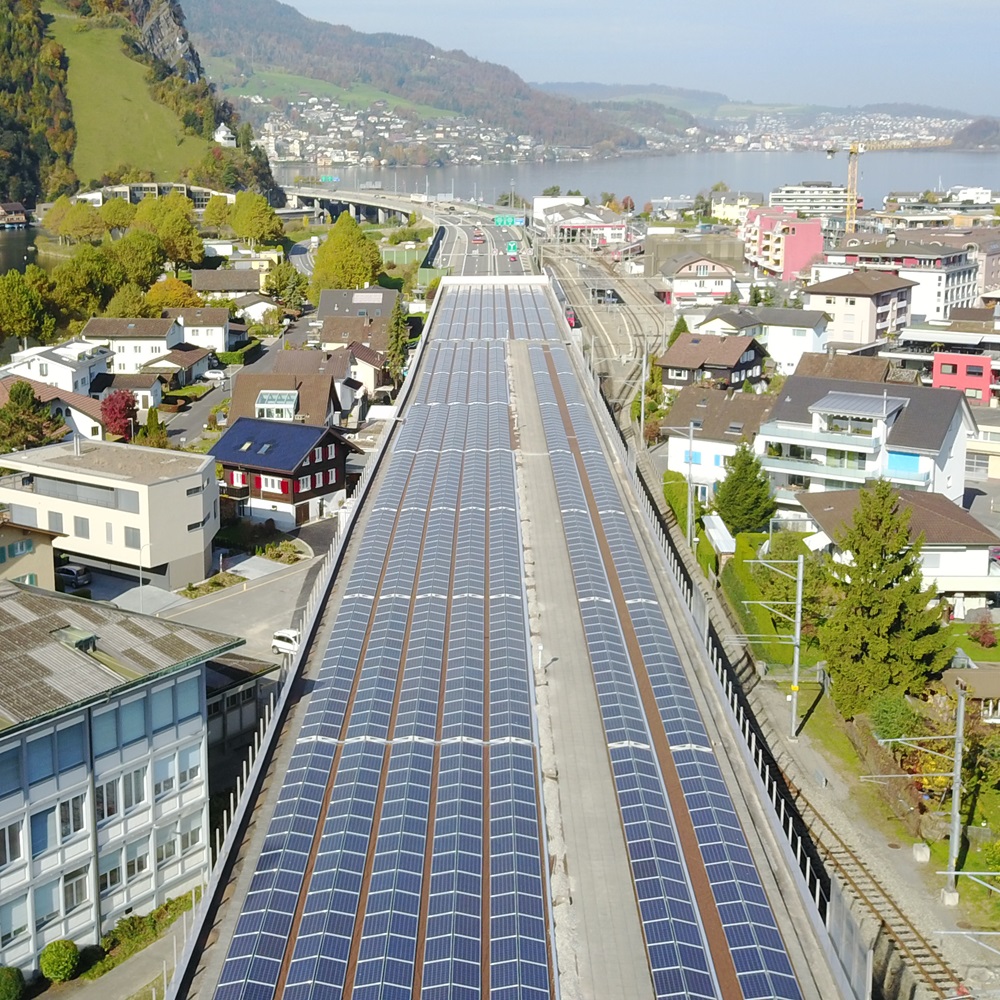 Infrastruktur Autobahnüberdachung mit Photovoltaik